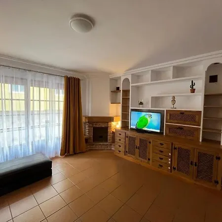 Centro Toscal 3 Dorm Patio Cocina Appartement