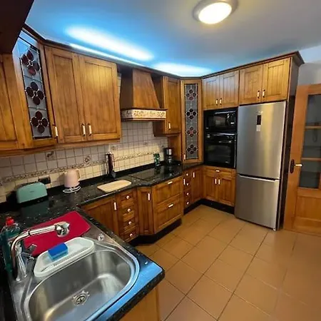 Centro Toscal 3 Dorm Patio Cocina דירה